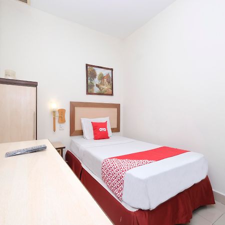 פטלין ג'איה Hotel Sri Sutra - Sungai Buloh מראה חיצוני תמונה