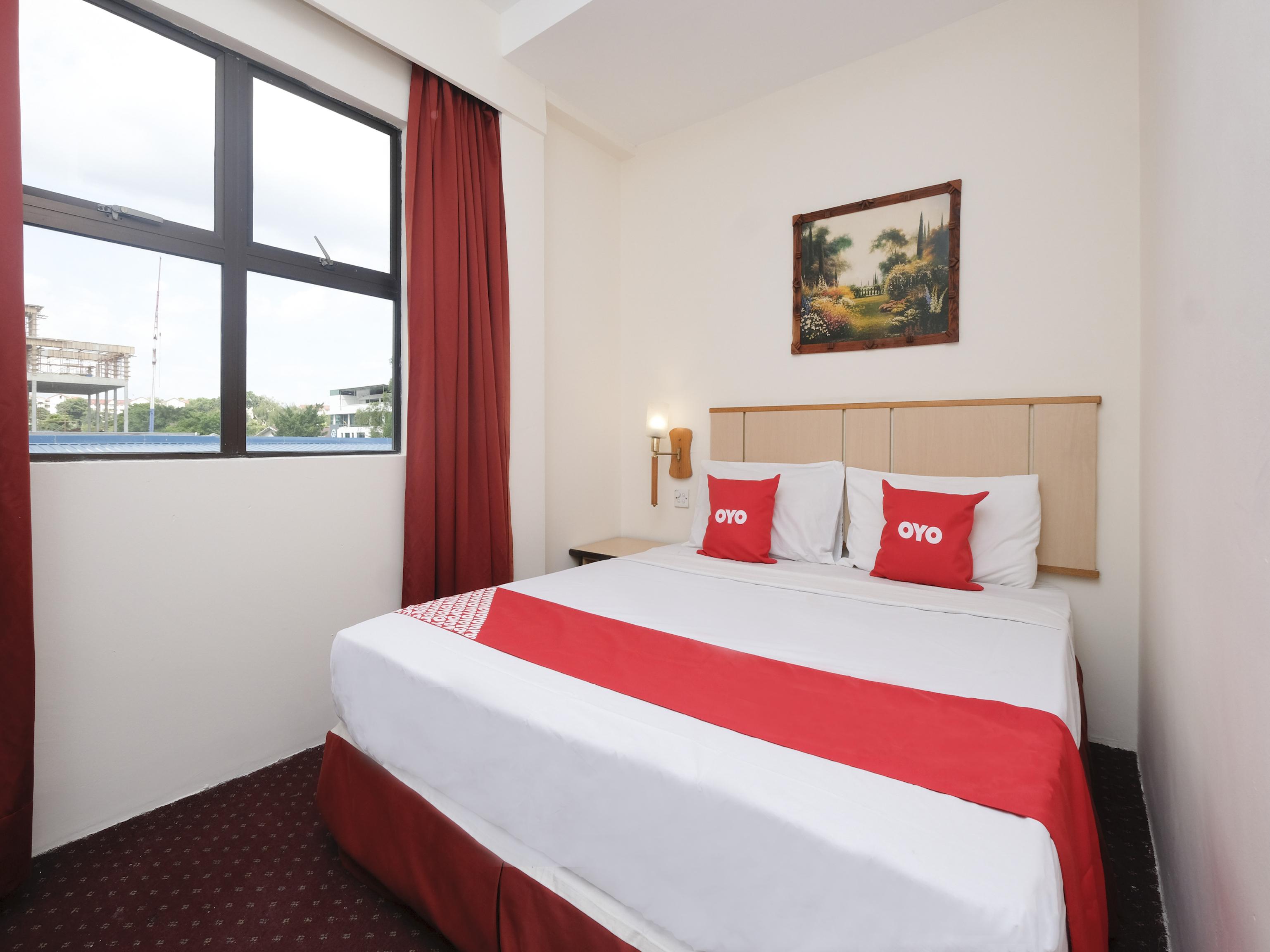 פטלין ג'איה Hotel Sri Sutra - Sungai Buloh מראה חיצוני תמונה